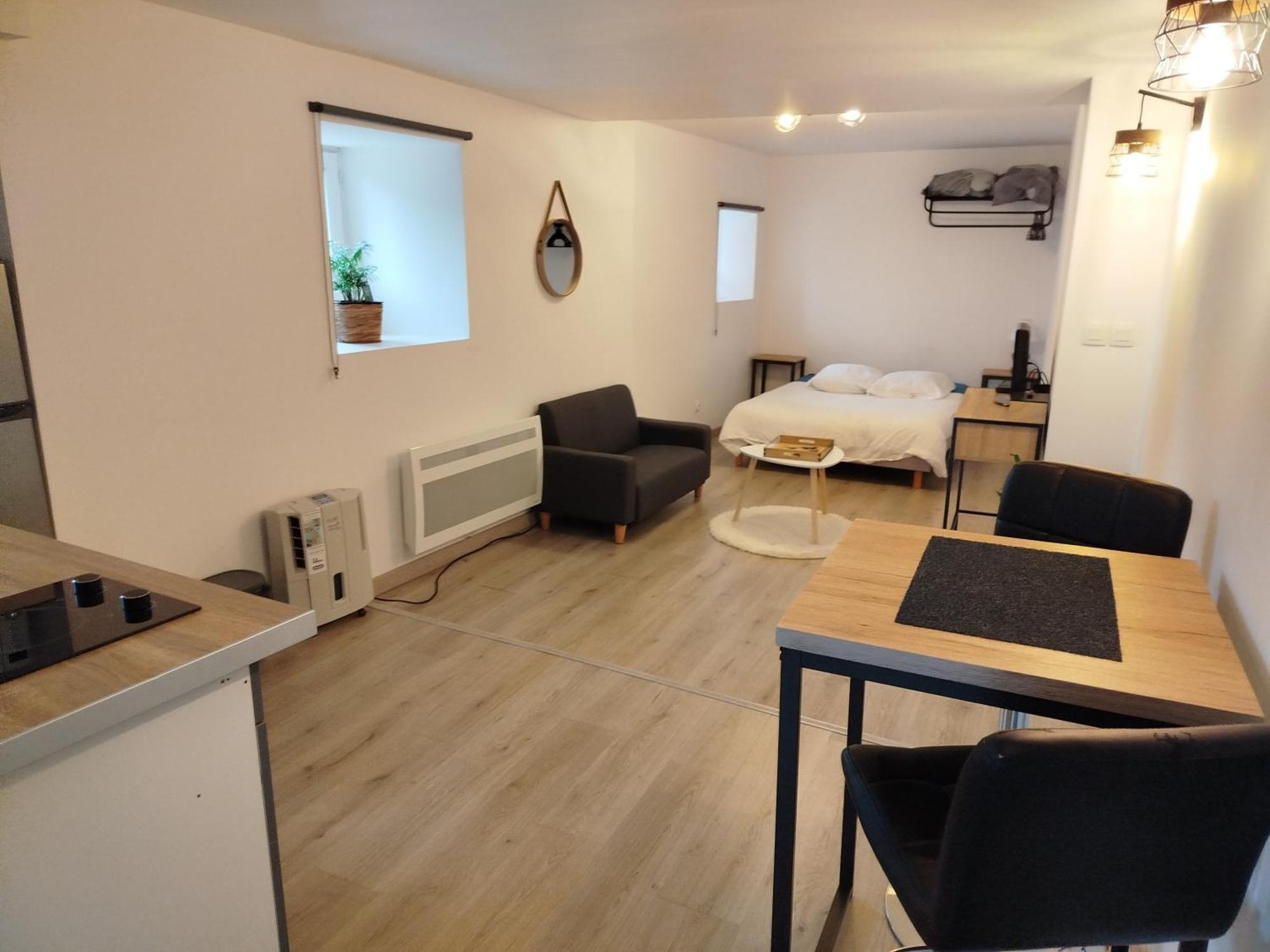 Chez Mathilde, Studio Sur Laval Laval  Exterior foto